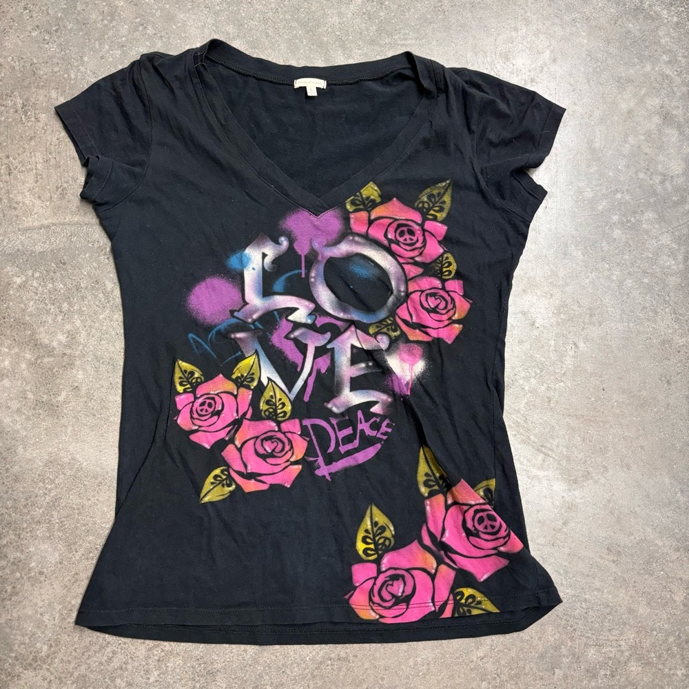 Maurices Y2k Tattoo Shirt Emo Grunge black pink v-neck Women’s Large